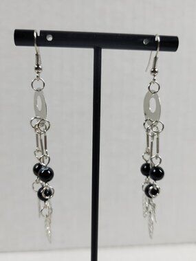 Black Bead Silver Dangle Earrings Leaf Charm Drop Boho Fashion Gift E141E